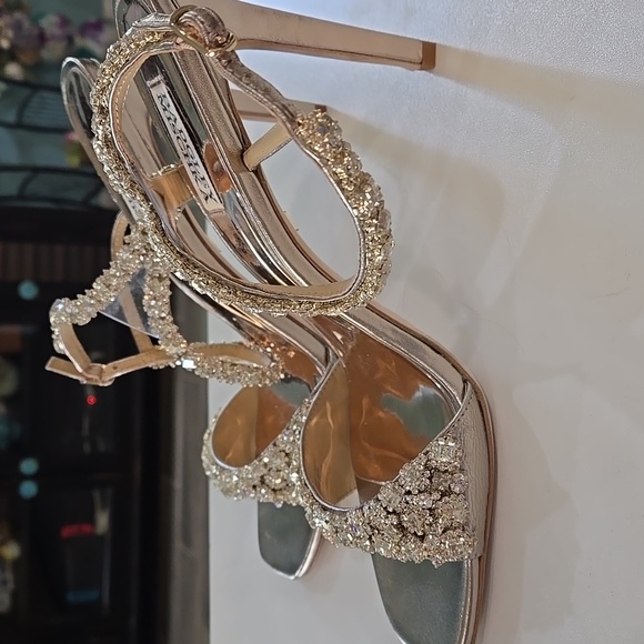 Badgley Mischka Galia Crystal Ankle Strap Evening Bridal Strappy Heels Size 10 - Picture 5 of 12